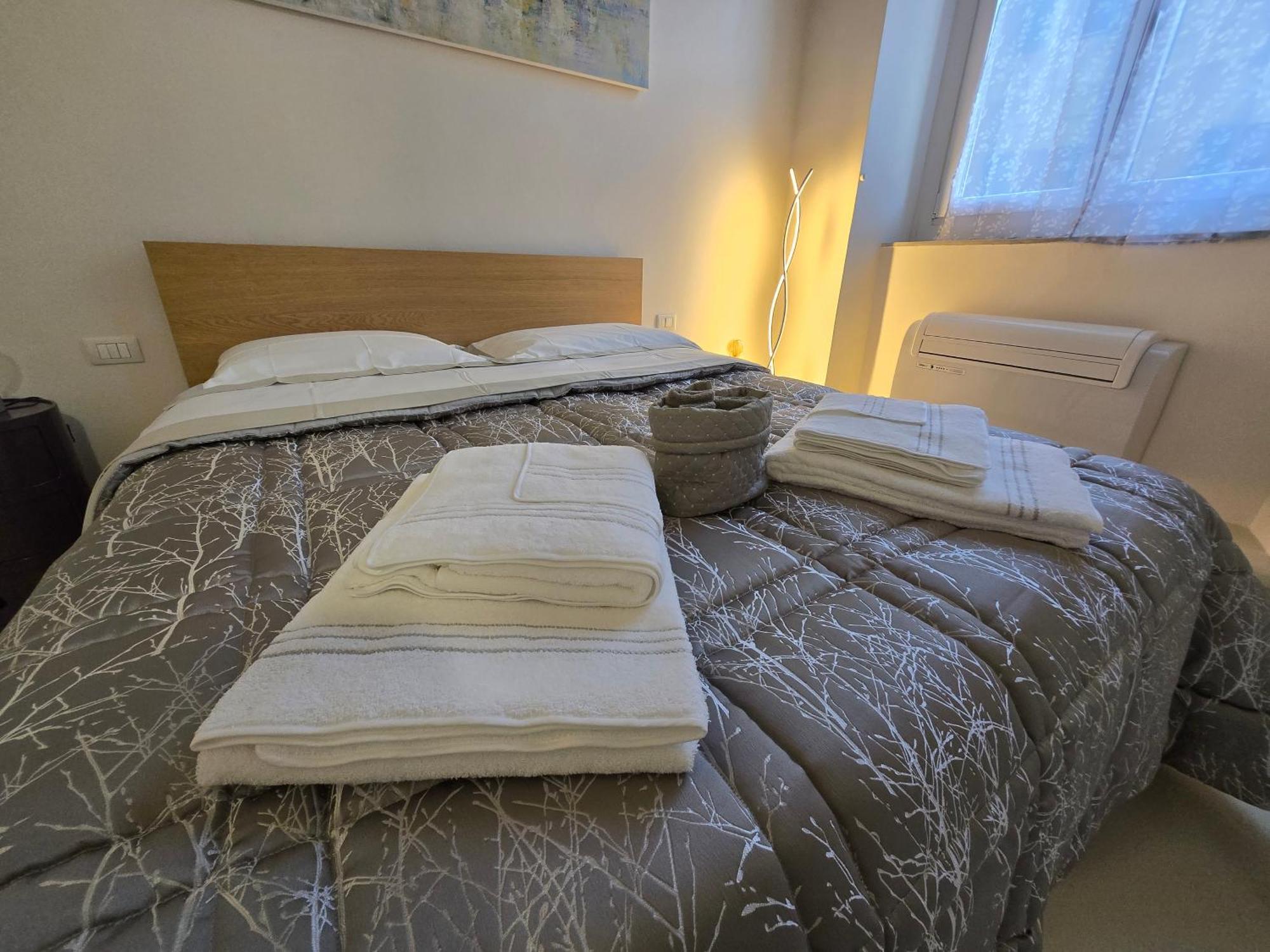 Fabroniana Apartment Elegant 皮斯托亚 外观 照片