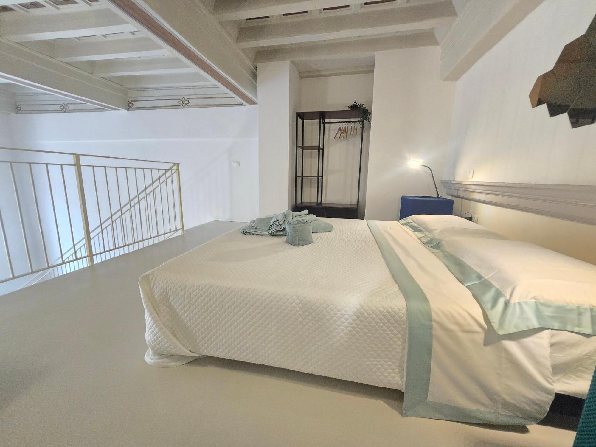 Fabroniana Apartment Elegant 皮斯托亚 外观 照片